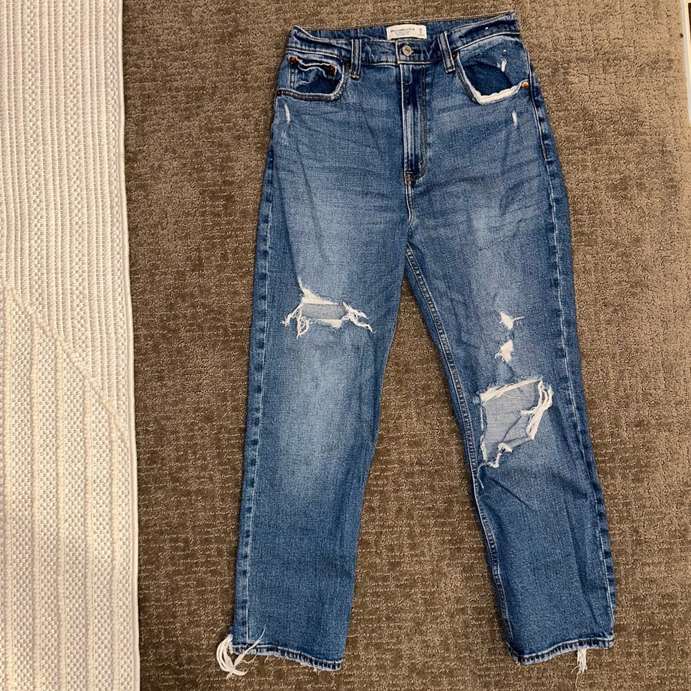 Abercrombie Ultra High Rise Ankle Straight Jean Curve Love - Picture 3 of 6